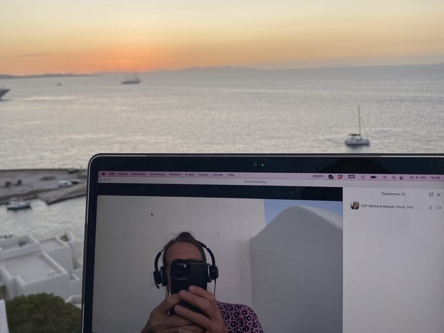 Blended Learning leicht gemacht: Wie du Präsenz- und Online-Lernen kombinierst